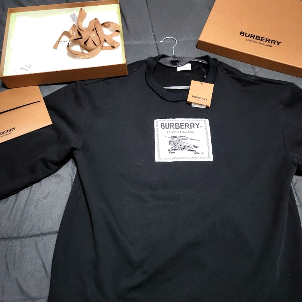 Burberry Large SweatShirt
